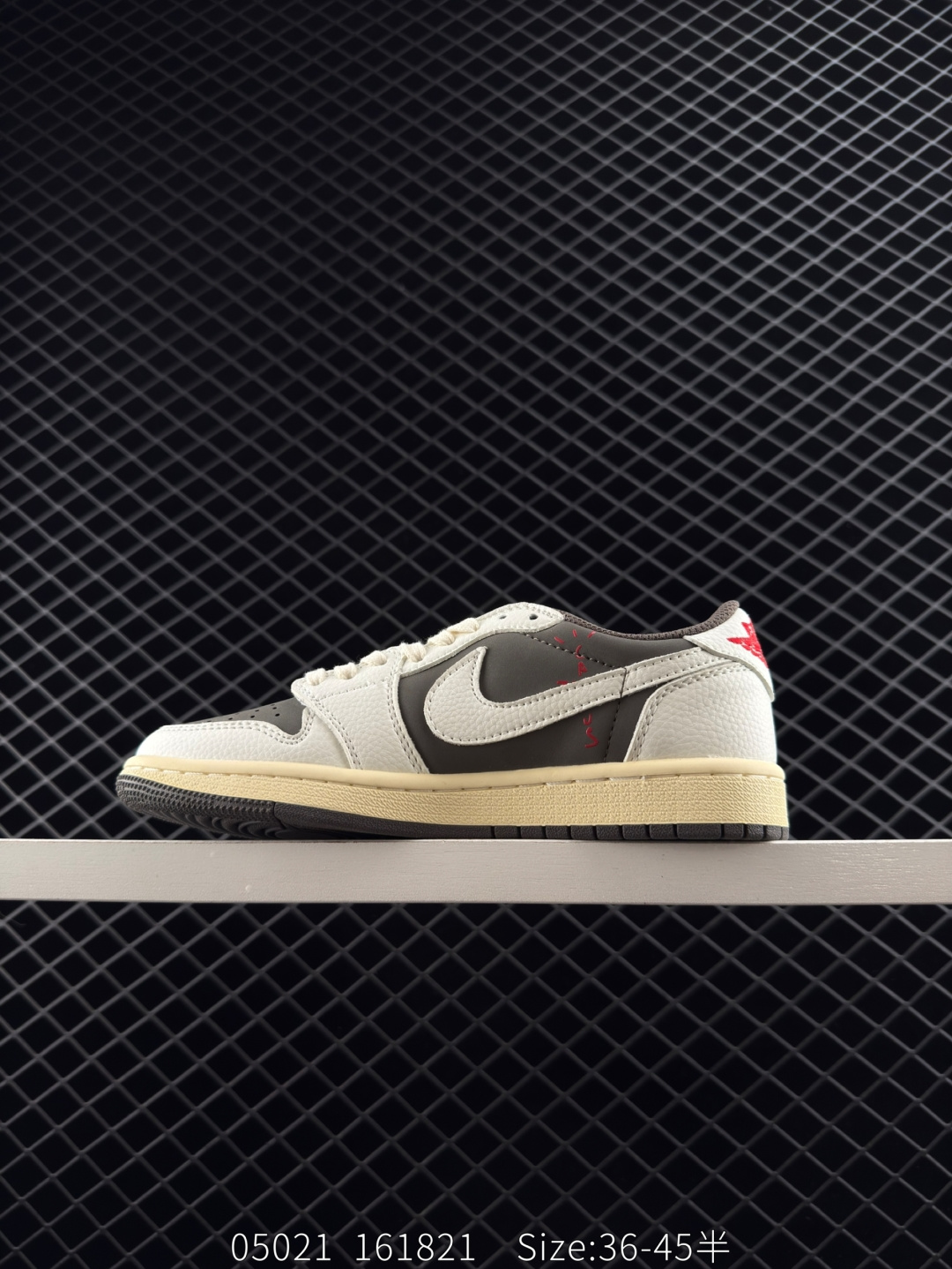 Nike Air Jordan 1 x Travis Scott AJ1